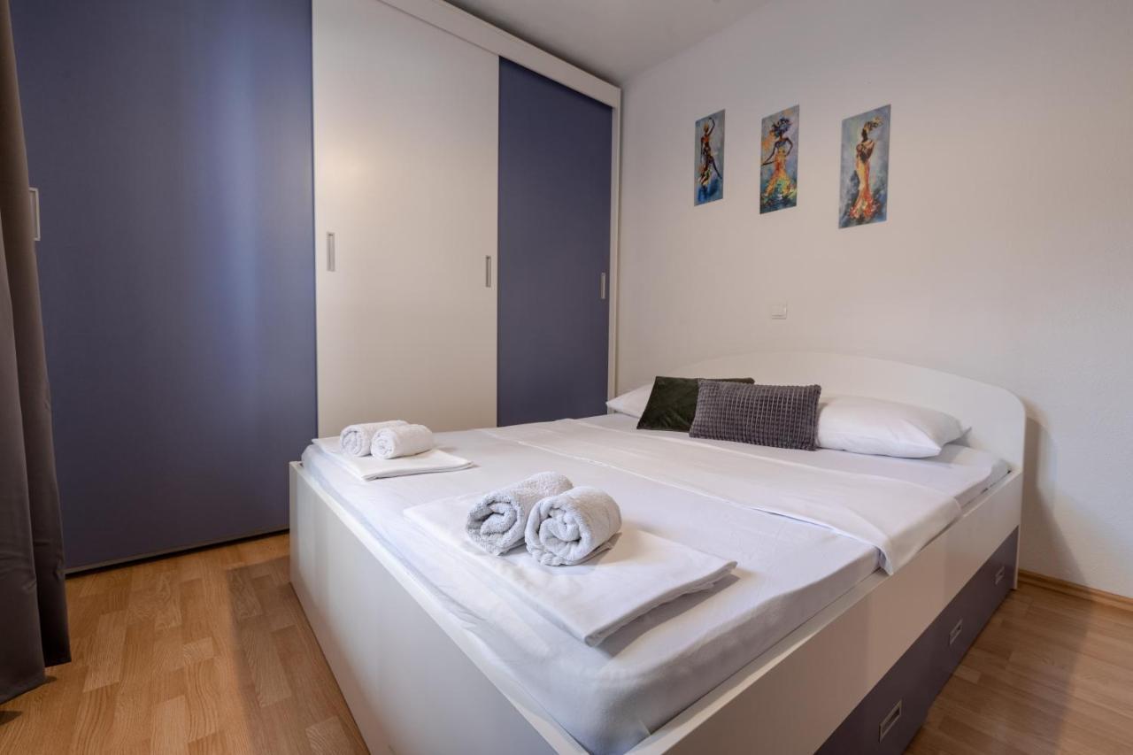 Apartment Dany - Free Beach Parking Makarska Exterior foto
